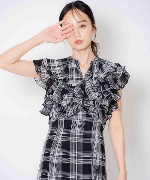 NOELA（ノエラ）の「チェックフリルワンピース（ワンピース・レディース・ブラック/オフホワイト・M/S）」の8枚目の写真