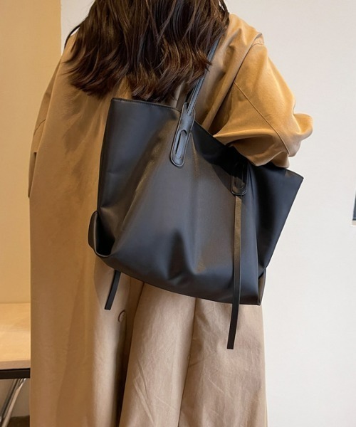 REBALANCE(リバランス)の「ショルダーバック(ショルダーバッグ・レディース・A/B・ONE SIZE)」の1枚目の写真