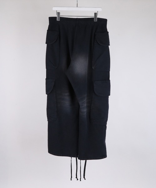 DISCOVERED（ディスカバード）の「DISCOVERED ARMY CARGO SWEAT PANTS（その他パンツ・メンズ・カモフラージュ/ブラック・1/3）」の3枚目の写真