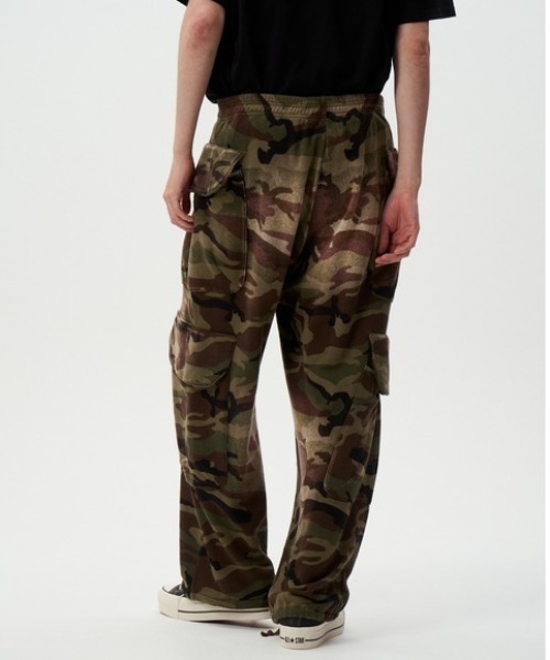 DISCOVERED(ディスカバード)の「DISCOVERED ARMY CARGO SWEAT PANTS(その他パンツ・メンズ・カモフラージュ/ブラック・1/3)」の13枚目の写真
