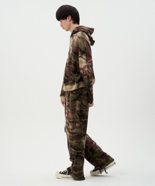 DISCOVERED(ディスカバード)の「DISCOVERED ARMY CARGO SWEAT PANTS(その他パンツ・メンズ・カモフラージュ/ブラック・1/3)」の16枚目の写真