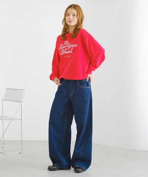 Levi's（リーバイス）の「Levi's/リーバイス グラフィック ヘリテージ クルーネックスウェットシャツ（スウェット・レディース・レッド・S/M/L）」の14枚目の写真