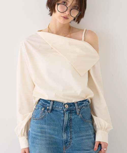 EMMA ROUGE VIF 【一部店舗限定】アシメオフショルブラウス 新色登場】【一部店舗限定】アシメオフショルブラウス（シャツ