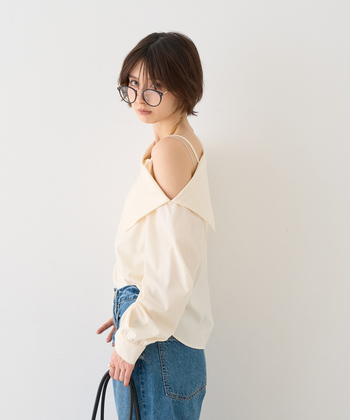 セール】【新色登場】【一部店舗限定】アシメオフショルブラウス