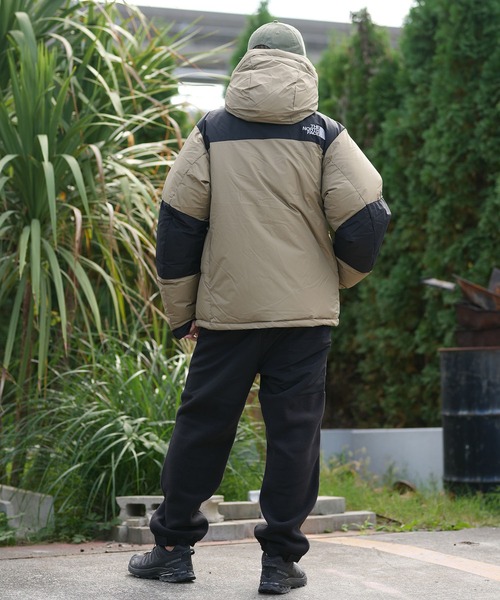 THE NORTH FACE(ザノースフェイス)の「THE NORTH FACE/ザ・ノース・フェイス BALTRO LIGHT JK バルトロジャケット ダウン 保温 ND92551(ダウンジャケット/コート・メンズ・ブラック/グレー/ネイビー/ダークベージュ・L/M/XXL/XL/S/XS)」の18枚目の写真