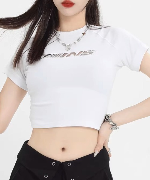 Agem 白 パッチ入り ストリートパンツ その他パンツ│1page｜通常価格とセール価格│A'GEM/9×.KOM