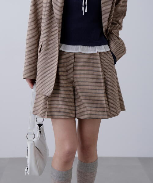 FREE'S MART（フリーズマート）の「◇〈セットアップ対応〉ツータックキュロットパンツ（その他パンツ・レディース・ブラウン/ベージュ・SMALL/MEDIUM）」の2枚目の写真