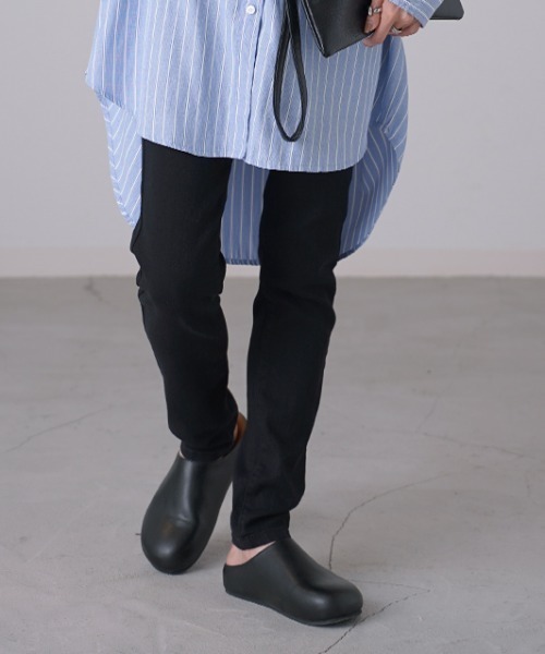 HUG.U（ハグユー）の「ラク履きクロッグサンダル（スリッポン・レディース・ブラック・23.0cm/23.5cm/24.0cm/24.5cm）」の8枚目の写真
