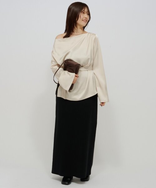 Omekashi（オメカシ）の「ドレープブラウス（シャツ/ブラウス・レディース・オフホワイト/ブラック/ブラウン・FREE）」の6枚目の写真