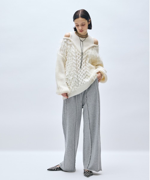 AIC.(エーアイシー)の「カットアウトループ編みケーブルニット(ニット/セーター・レディース・オフホワイト・FREE)」の15枚目の写真