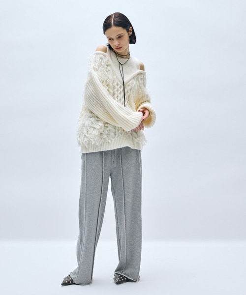 AIC.(エーアイシー)の「カットアウトループ編みケーブルニット(ニット/セーター・レディース・オフホワイト・FREE)」の18枚目の写真