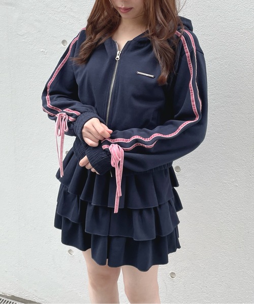 one way（ワンウェイ）の「ベロアラインパーカー（パーカー・レディース・ホワイト/グレー/チャコールグレー/ネイビー・FREE）」の4枚目の写真