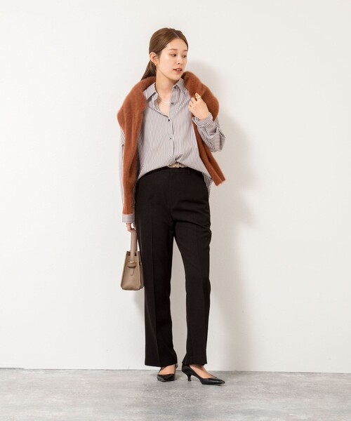 NOLLEY’S(ノーリーズ)の「《セットアップ対応》ウォッシャブルストレッチギャババックスリットパンツ(その他パンツ・レディース・ベージュ/ブラック・38/36/34)」の12枚目の写真