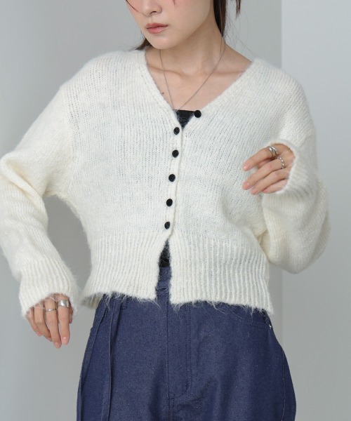 Bab（バブ）の「ショートシャギーくるみボタンカーディガン（カーディガン/ボレロ・レディース・ベージュ/ブルー/グレー/オフホワイト/ブラウン・FREE）」の22枚目の写真