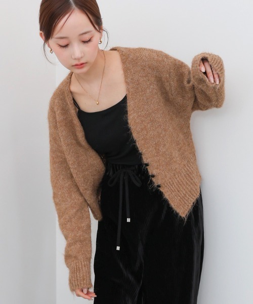 Bab（バブ）の「ショートシャギーくるみボタンカーディガン（カーディガン/ボレロ・レディース・ベージュ/ブルー/グレー/オフホワイト/ブラウン・FREE）」の8枚目の写真