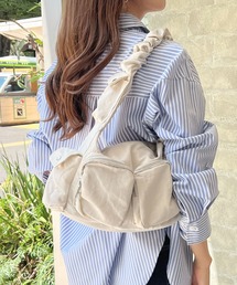 Futier land（フューティアランド）の「マルチポケットバッグ　ショルダーバッグ　アジャスター付き（ショルダーバッグ）」