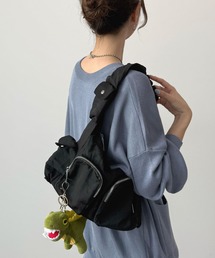 Futier land（フューティアランド）の「マルチポケットバッグ　ショルダーバッグ　アジャスター付き（ショルダーバッグ）」