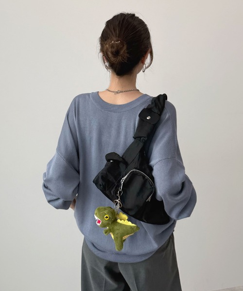 Futier land（フューティアランド）の「マルチポケットバッグ　ショルダーバッグ　アジャスター付き（ショルダーバッグ・レディース・アイボリー/ブラック・FREE）」の12枚目の写真