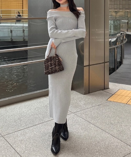 rienda（リエンダ）の「many wayワンショルニットワンピース 秋服 冬服（ワンピース・レディース・ライトブラック/ダークブラウン/ライトベージュ/ライトブルー・FREE）」の4枚目の写真