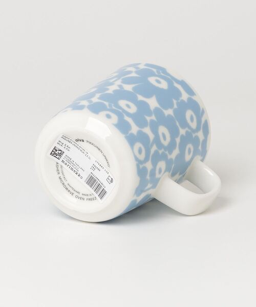 marimekko（マリメッコ）の「【ASIA　EXCLUSIVE】Pikkuinen Unikko / Mug 2,5 dl（グラス/マグカップ/タンブラー・レディース・サックスブルー・FREE）」の2枚目の写真