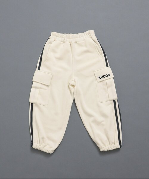 BREEZE（ブリーズ）の「【WEB限定/セットアップ可】サイドラインパンツ_ジュニア対応（スウェットパンツ・キッズ・レッド/ネイビー/オフホワイト/ブラック・90/100/110/120/130/140/150）」の2枚目の写真