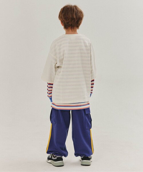 BREEZE（ブリーズ）の「【WEB限定/セットアップ可】サイドラインパンツ_ジュニア対応（スウェットパンツ・キッズ・レッド/ネイビー/オフホワイト/ブラック・90/100/110/120/130/140/150）」の9枚目の写真