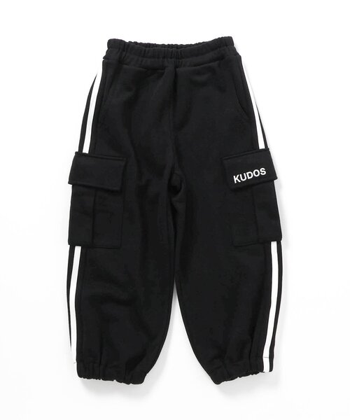 BREEZE（ブリーズ）の「【WEB限定/セットアップ可】サイドラインパンツ_ジュニア対応（スウェットパンツ・キッズ・レッド/ネイビー/オフホワイト/ブラック・90/100/110/120/130/140/150）」の5枚目の写真