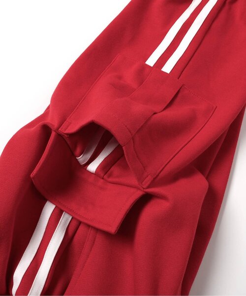 BREEZE（ブリーズ）の「【WEB限定/セットアップ可】サイドラインパンツ_ジュニア対応（スウェットパンツ・キッズ・レッド/ネイビー/オフホワイト/ブラック・90/100/110/120/130/140/150）」の6枚目の写真