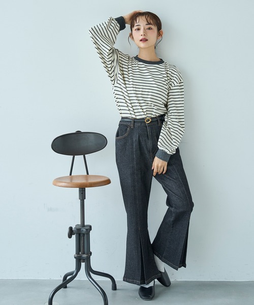 mil(ミル)の「デニム センタープリーツフレアパンツ【588103】(デニムパンツ・レディース・インディゴブルー/ブラック・S-Short/S-Regular/M-Short/M-Regular)」の7枚目の写真