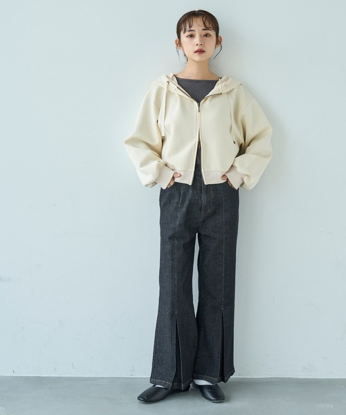 mil(ミル)の「デニム センタープリーツフレアパンツ【588103】(デニムパンツ・レディース・インディゴブルー/ブラック・S-Short/S-Regular/M-Short/M-Regular)」の21枚目の写真