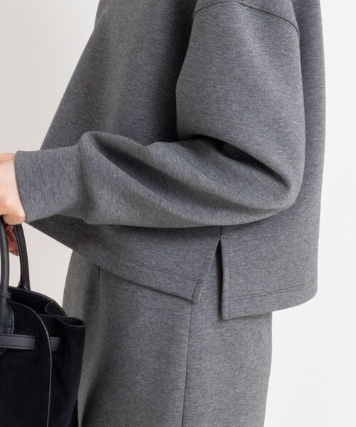 NOLLEY’S Sophi（ノーリーズソフィ）の「《セットアップ対応》ウォッシャブルポロ衿ダンボールカットソープルオーバー（Tシャツ/カットソー・レディース・ブラック/オフホワイト/チャコールグレー・38）」の13枚目の写真