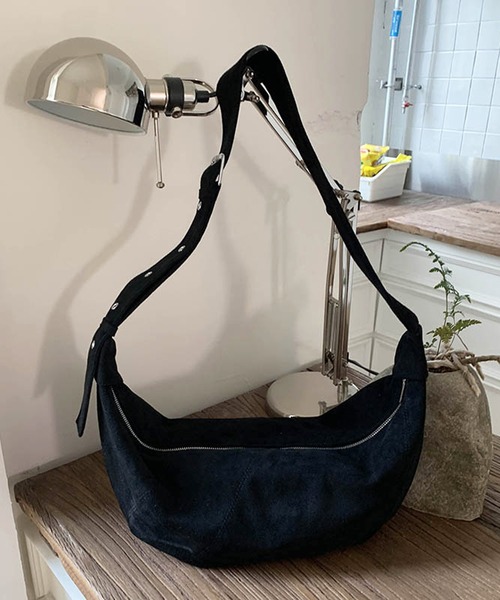 HALEY PESCA(ヘーリーペスカ)の「HALEY PESCA/フェイクスエード ヴィンテージショルダーバッグ(ショルダーバッグ・レディース・イエロー/ブラウン/レッド/ブラック/アイボリー・FREE)」の12枚目の写真