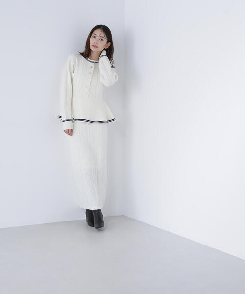 NATURAL BEAUTY BASIC（ナチュラルビューティーベーシック）の「◇ペプラムケーブルニットセットアップ（ワンピース・レディース・ブルー系その他/ホワイト系その他/ブラウン系その他・MEDIUM/P/S）」の9枚目の写真