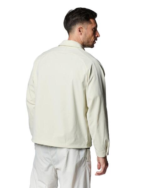 UNDER ARMOUR(アンダーアーマー)の「UAアンストッパブル エアベント ジャケット(トレーニング/メンズ)(その他アウター・メンズ・ブラウン系・2XL/XL/S/L/M)」の2枚目の写真