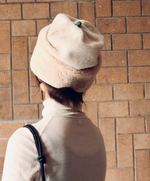ORIENT MILLINERY（オリエント ミリナリー）の「トロフ（ニットキャップ/ビーニー・レディース・ベージュ/アイボリー/ブラック・FREE）」の15枚目の写真