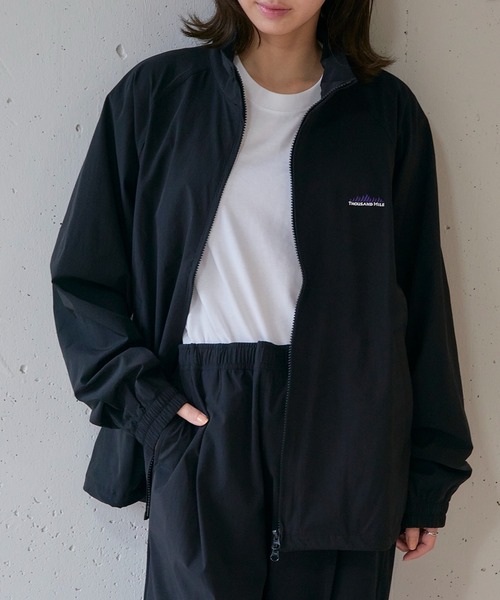THOUSAND MILE(サウザンドマイル)の「【THOUSAND MILE】ZIP BLOUSON&T-SHIRT&PANTS SET UP(セットアップ・メンズ・ブラック/チャコールグレー・M/L/XL)」の1枚目の写真