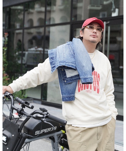#Re:room（リルーム）の「カクタスヴィンテージクラックプリントスウェットトレーナー（Tシャツ/カットソー・メンズ・ネイビー/オフホワイト/ライトブラック・M-L/S-M）」の4枚目の写真