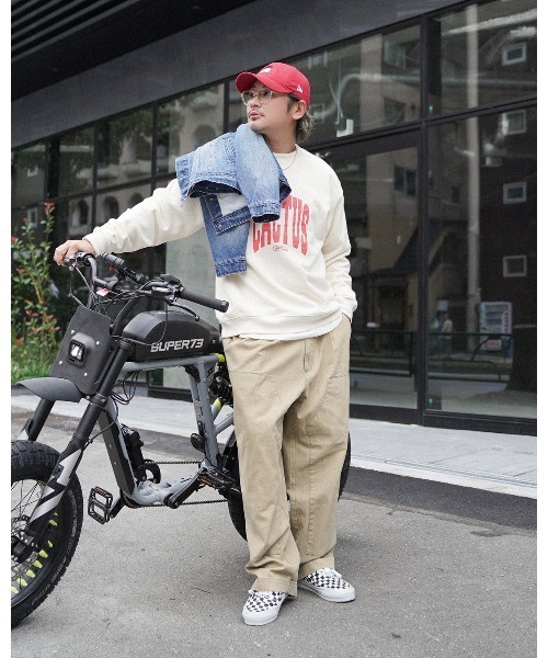 #Re:room（リルーム）の「カクタスヴィンテージクラックプリントスウェットトレーナー（Tシャツ/カットソー・メンズ・ネイビー/オフホワイト/ライトブラック・M-L/S-M）」の5枚目の写真