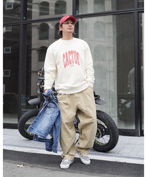 #Re:room（リルーム）の「カクタスヴィンテージクラックプリントスウェットトレーナー（Tシャツ/カットソー・メンズ・ネイビー/オフホワイト/ライトブラック・M-L/S-M）」の6枚目の写真