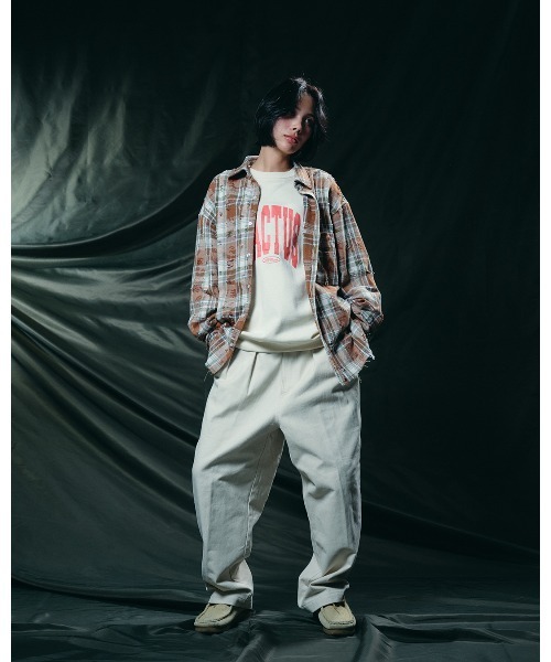 #Re:room（リルーム）の「カクタスヴィンテージクラックプリントスウェットトレーナー（Tシャツ/カットソー・メンズ・ネイビー/オフホワイト/ライトブラック・M-L/S-M）」の18枚目の写真