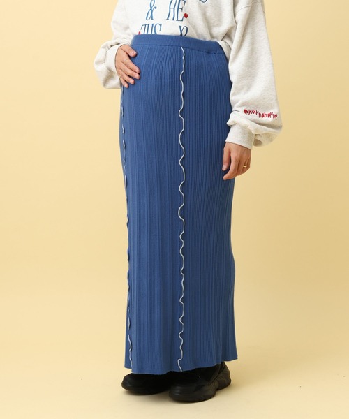 LEPSIM（レプシィム）の「【産前・産後対応】マタニティ／配色メローニットスカート　593622（マタニティウェア/グッズ・レディース・ブルー/ブラック/レッド・FREE）」の18枚目の写真