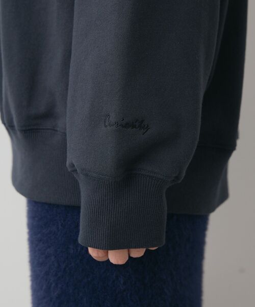 セール】Vネックワンポイントロゴスウェットプルオーバー（スウェット