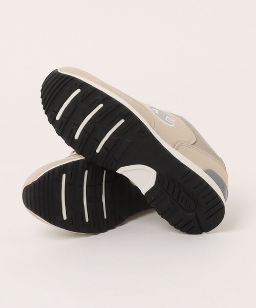 Champion(チャンピオン)の「【Champion】CPNJ307(スニーカー・キッズ・ベージュ・21.0cm/21.5cm/22.0cm/22.5cm/23.0cm/23.5cm/24.0cm/24.5cm/25.0cm/25.5cm/26.0cm)」の3枚目の写真