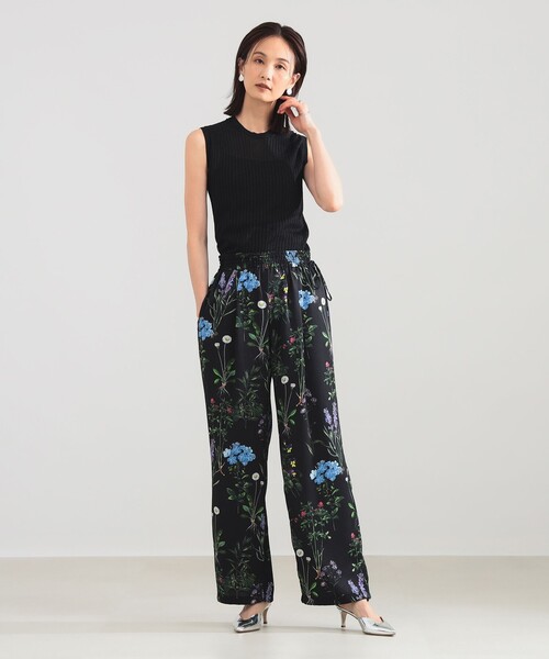 SLOANE（スローン）の「【別注】SLOANE / 14ゲージ ワイドリブ ノースリーブ ニット（ニット/セーター・レディース・ピンク/ホワイト/ブラック・1/2）」の11枚目の写真