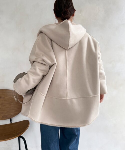 DouDou（ドゥドゥ）の「リバーシブルフェイクムートンコート（ムートンコート・レディース・ベビーピンク/ライトベージュ/グレー・FREE）」の21枚目の写真