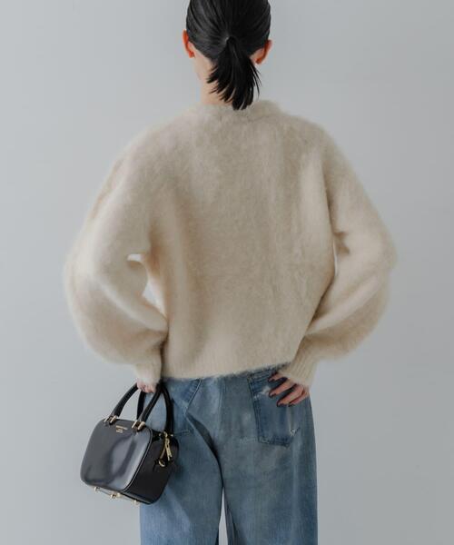 URBAN RESEARCH(アーバンリサーチ)の「ブラッシュシャギーニットカーディガン(カーディガン/ボレロ・レディース・グレー/グリーン系その他/ホワイト系その他/ピンク・FREE)」の7枚目の写真