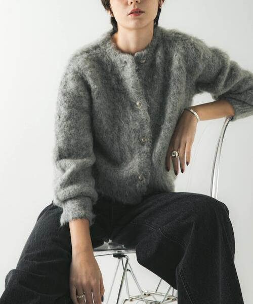 URBAN RESEARCH（アーバンリサーチ）の「ブラッシュシャギーニットカーディガン（カーディガン/ボレロ・レディース・グレー/グリーン系その他/ホワイト系その他/ピンク・FREE）」の21枚目の写真