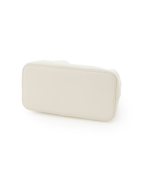 SNIDEL（スナイデル）の「パッドロックバッグ（ハンドバッグ・レディース・アイボリー/ブラック/キャメル・F）」の14枚目の写真