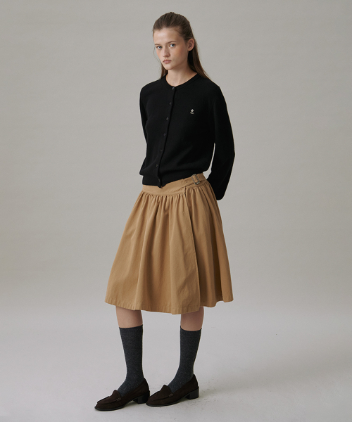 TTUDEMENT(トュードメント)の「A-LINE FLARED WRAP SKIRT_BEIGE(スカート・レディース・その他・SMALL/MEDIUM)」の4枚目の写真