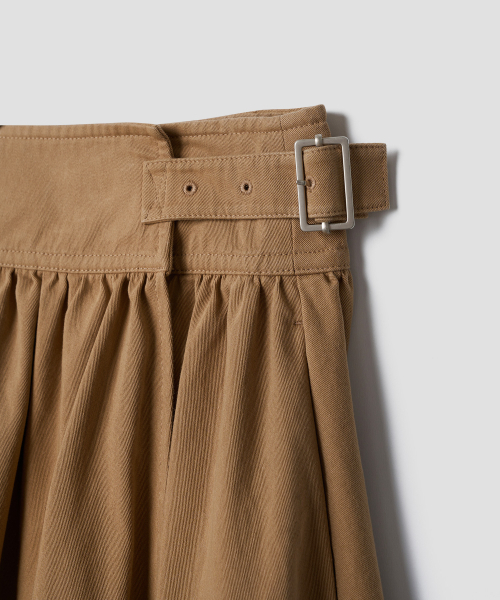 TTUDEMENT(トュードメント)の「A-LINE FLARED WRAP SKIRT_BEIGE(スカート・レディース・その他・SMALL/MEDIUM)」の7枚目の写真